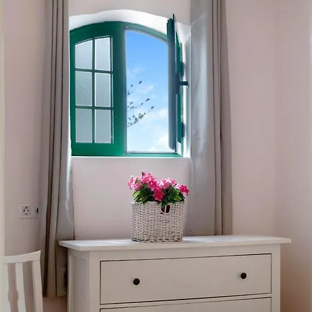 Rocas Negras Holiday home *