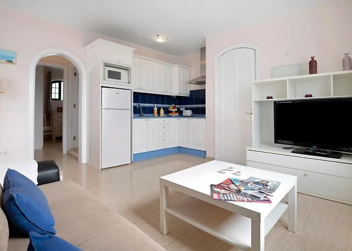 Rocas Negras 卡门港